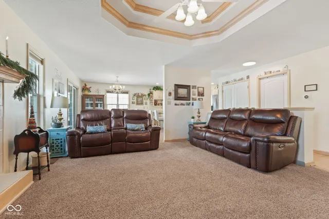 $390,000 | 5624 West Stinemyer Road, New Palestine, IN 46163