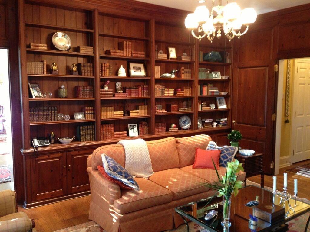 899 Persimmon Road Sewickley Heights, PA 15143 - Photo 9 of 25 A view of the library shelving