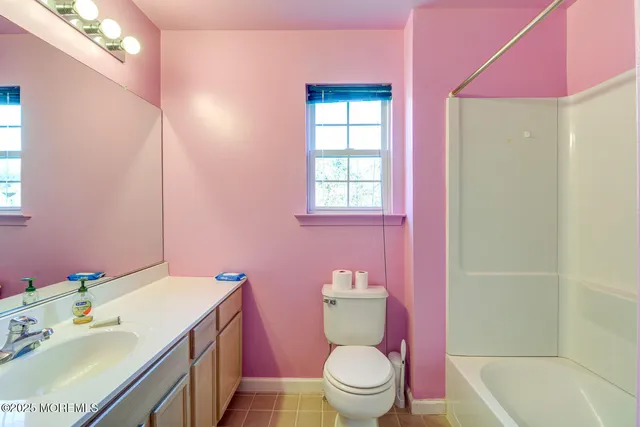 $275,000 | 117 Sandpiper Lane, Bayville, NJ 08721