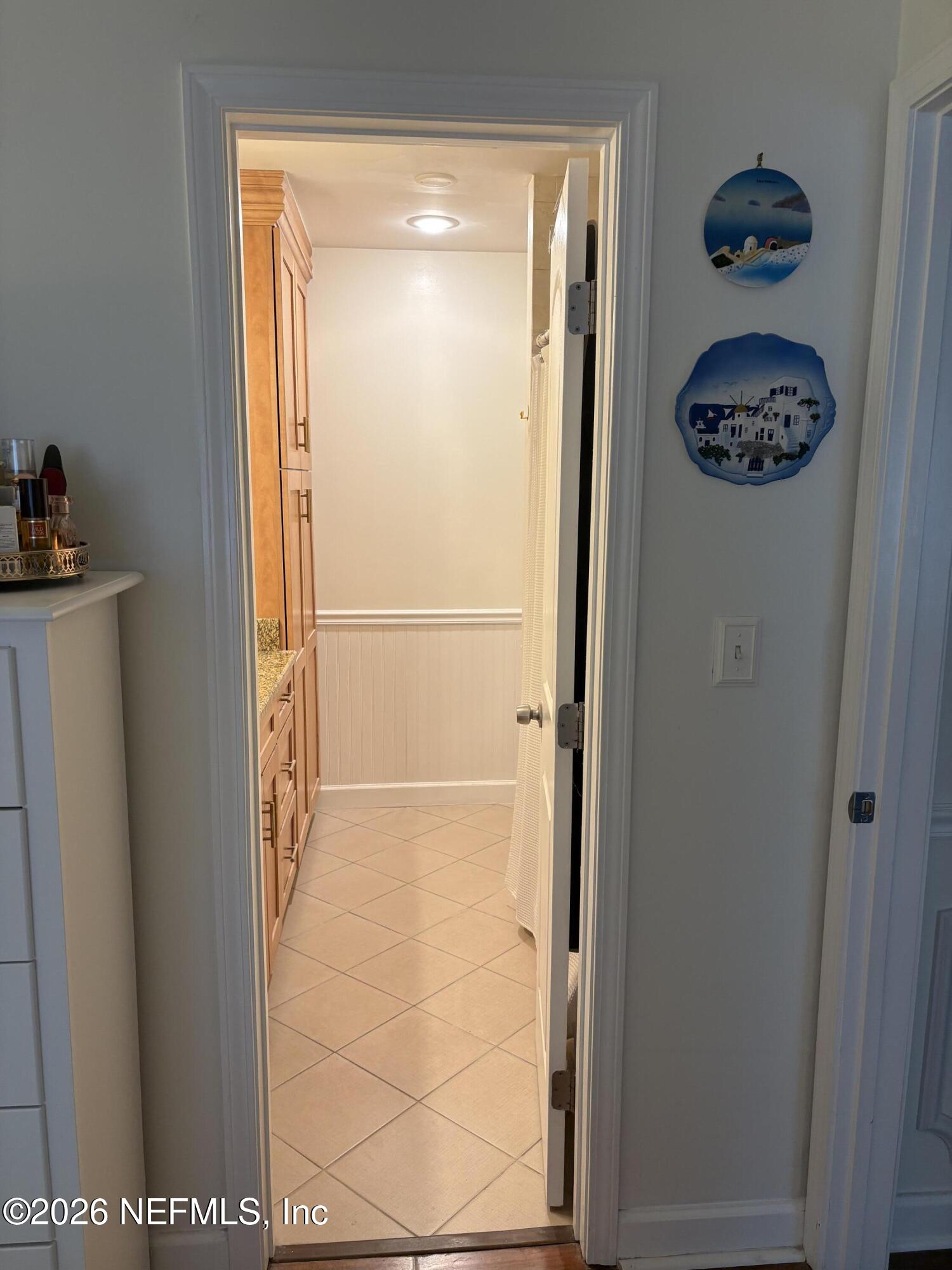 3765 Crown Point Road, Unit 7 Jacksonville, FL 32257 - Photo 34 of 40 IMG_0591