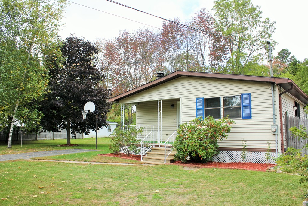 40 Gould Road Ware, MA 01082 - Photo 2 of 30 Gallery Image 2