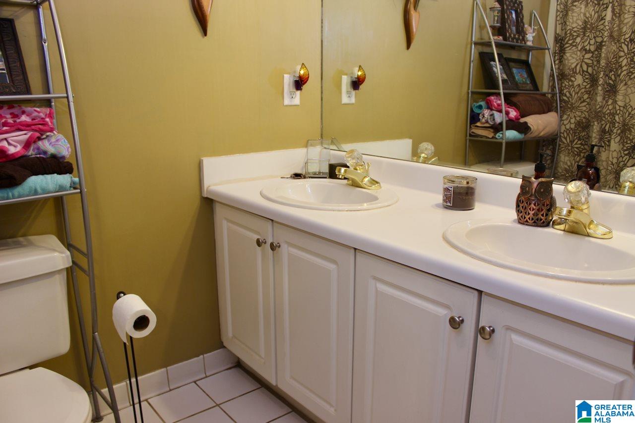 1002 Old Rocky Ridge Lane Birmingham, AL 35216 - Photo 16 of 22