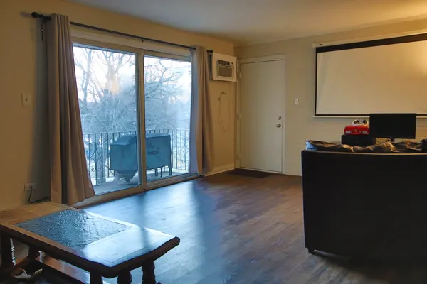 $205,000 | 9024 West 140th Street, Unit 3B, Orland Park, IL 60462