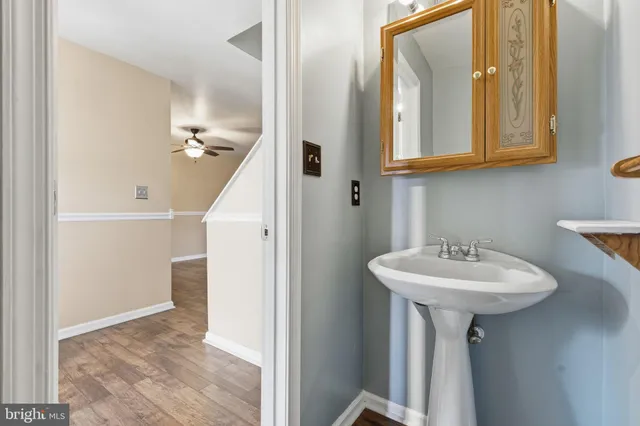 $2,400 | 1109 Oak View Drive, Mount Airy, MD 21771