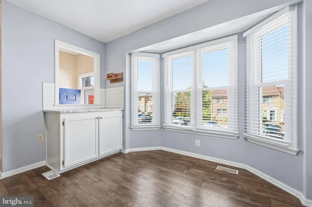 $2,400 | 1109 Oak View Drive, Mount Airy, MD 21771