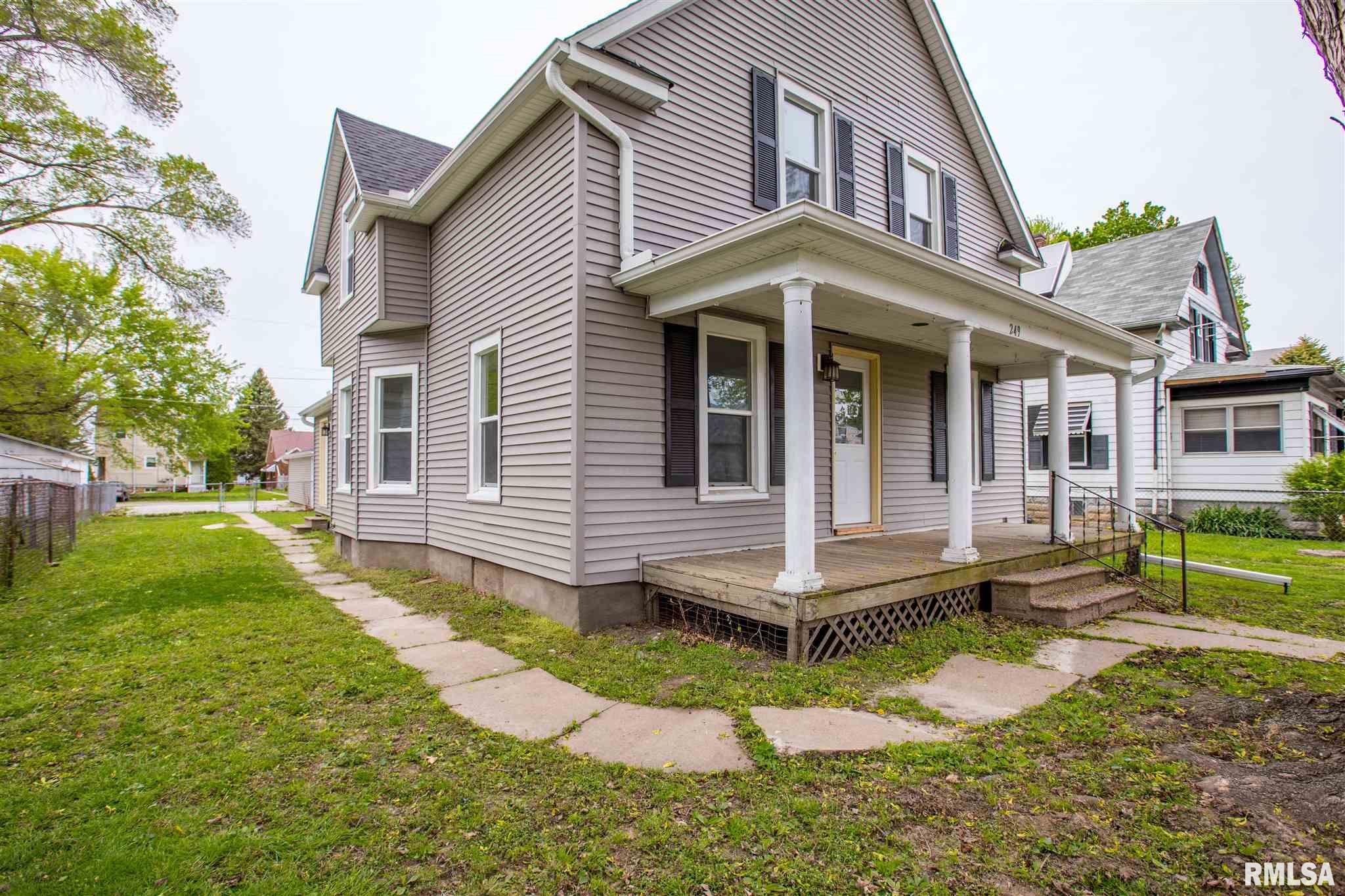 249 45th Street Moline, IL 61265 - Photo 22 of 23 Gallery Image 22