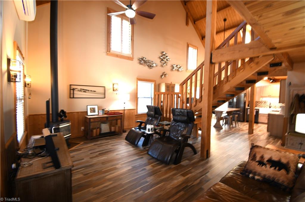 650 Carson Road Pilot Mountain, NC 27041 - Photo 11 of 21