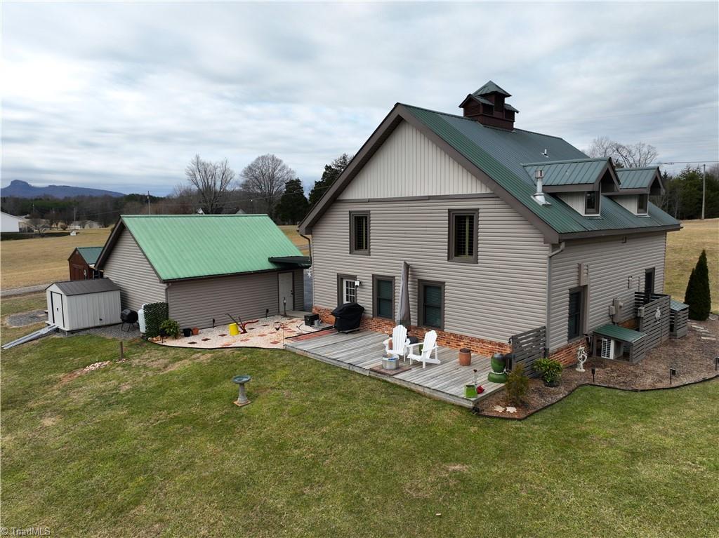 650 Carson Road Pilot Mountain, NC 27041 - Photo 7 of 21