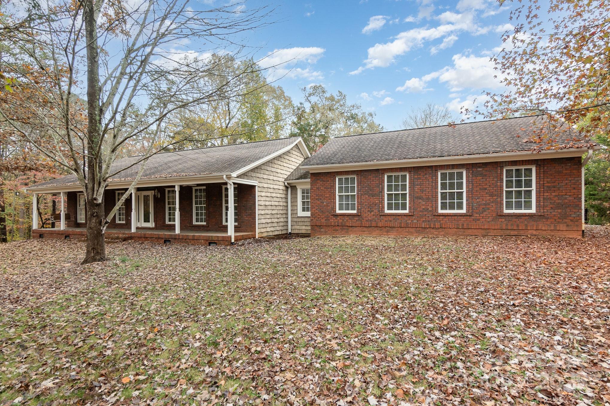 2830 Sparrow Springs Road Gastonia, NC 28052 - Photo 4 of 38 Gallery Image 4