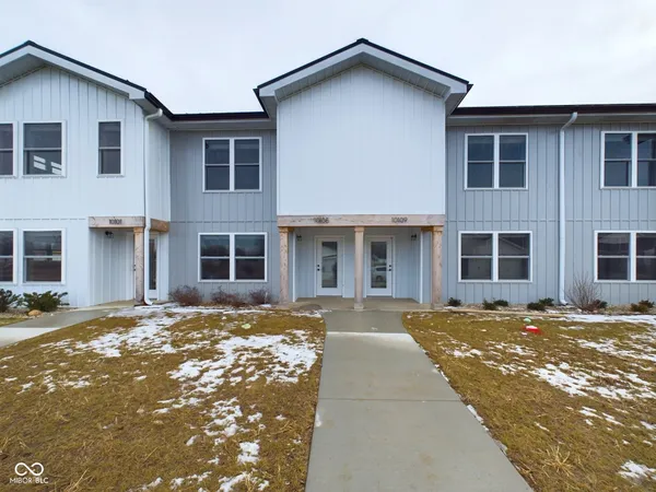 $1,450 | 10149 West Sherry Lane, Yorktown, IN 47396