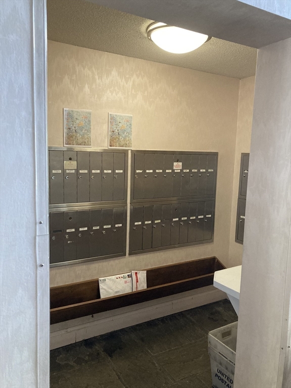 1 Summit Drive, Unit 62 Reading, MA 01867 - Photo 2 of 21