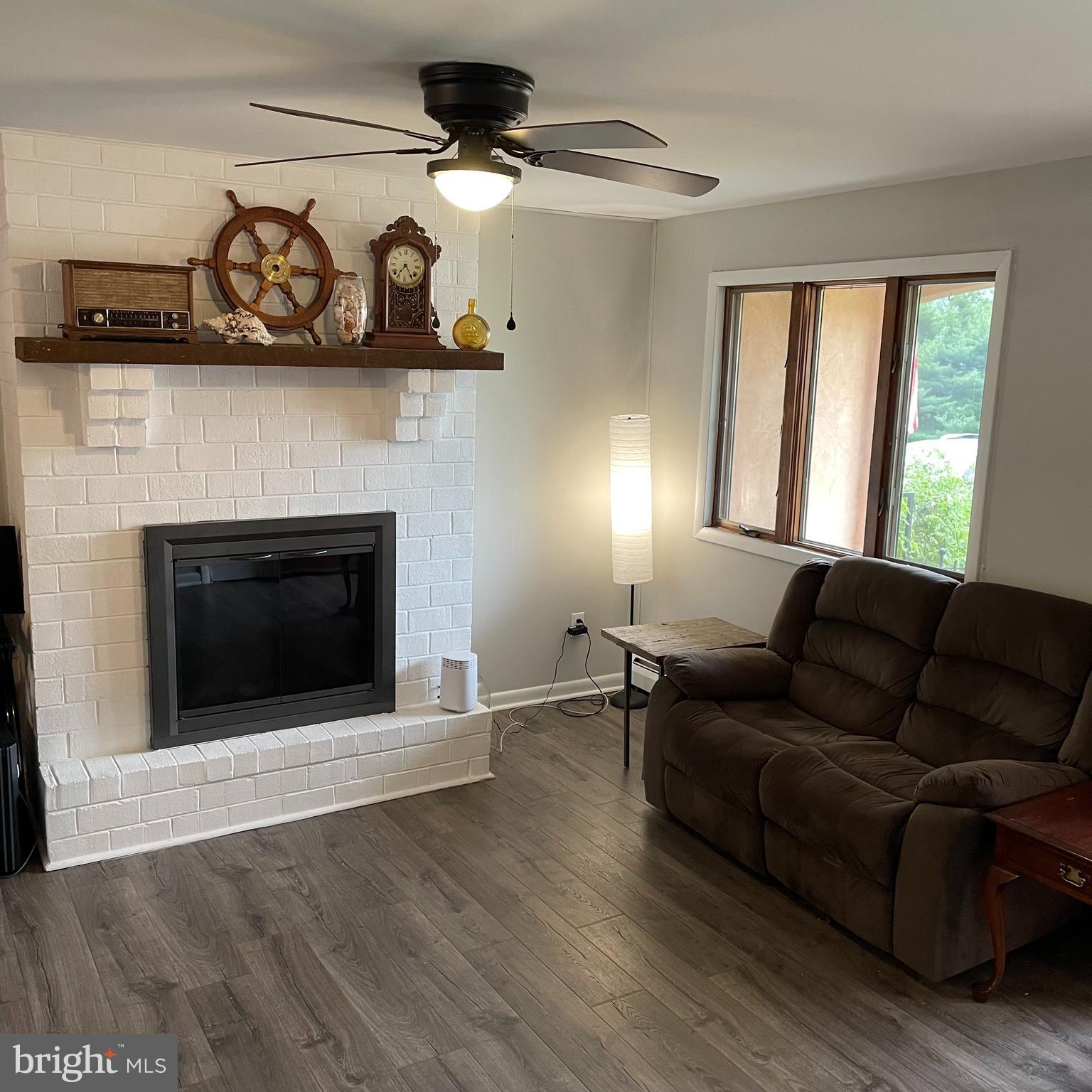 206 Walnut Ridge Drive Pottstown, PA 19464 - Photo 6 of 22 Gallery Image 6