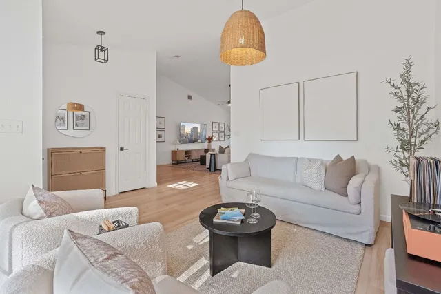 $774,900 | 5714 Abilene Trail, Austin, TX 78749