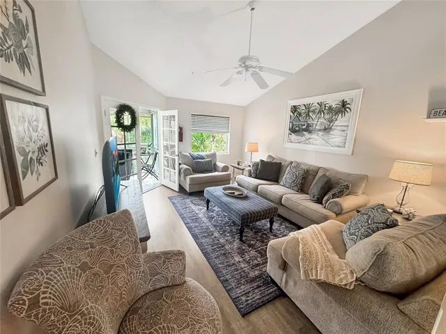 $7,700 | 1350 Siesta Bayside Drive, Unit 1350B, Sarasota, FL 34242