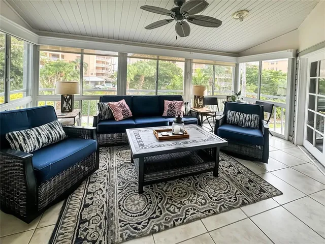 $7,700 | 1350 Siesta Bayside Drive, Unit 1350B, Sarasota, FL 34242