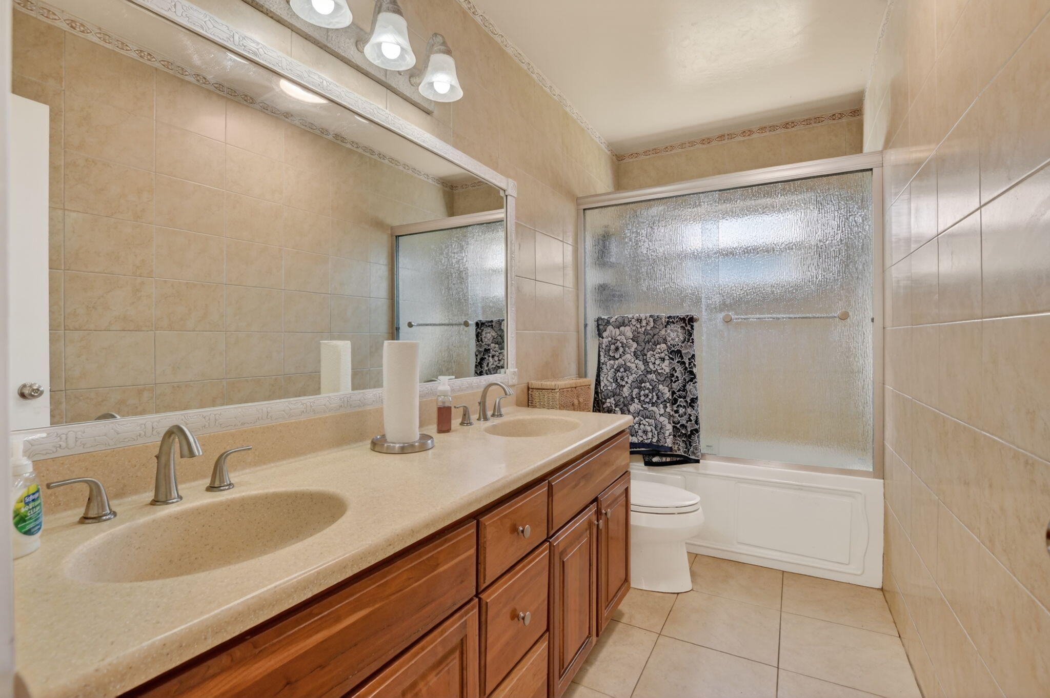 20876 Sugarloaf Lane Boca Raton, FL 33428 - Photo 33 of 57 Guest Bath