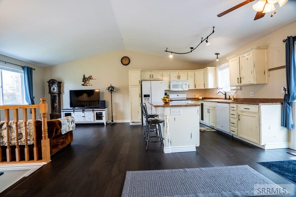 4120 Sunnybrook Drive Rigby, ID 83442 - Photo 17 of 43