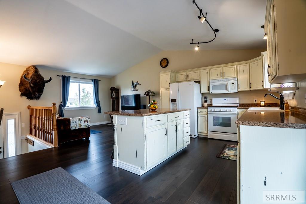 4120 Sunnybrook Drive Rigby, ID 83442 - Photo 2 of 43