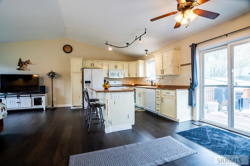 4120 Sunnybrook Drive Rigby, ID 83442 - Photo 7 of 43