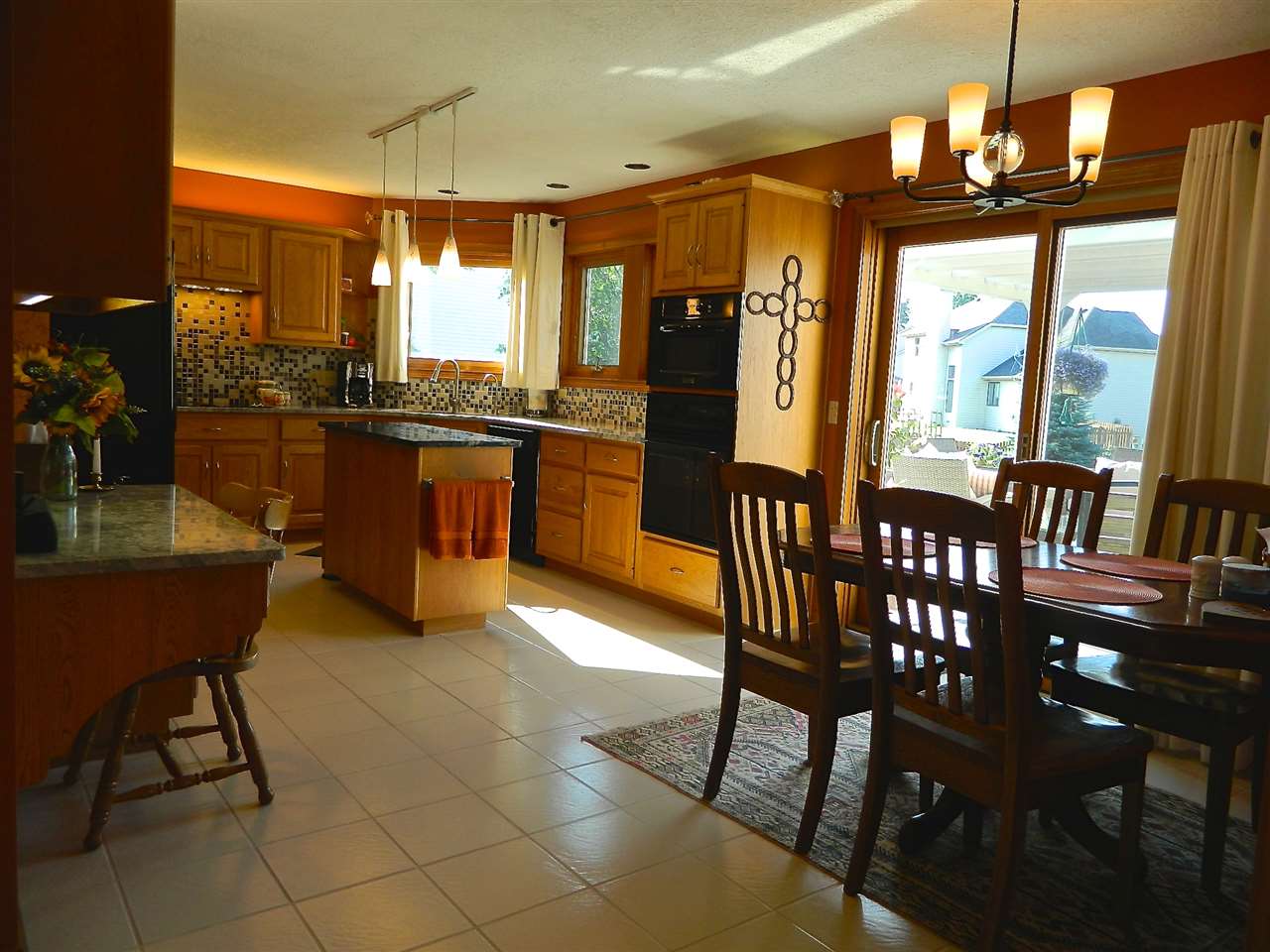 408 Estero Road Fort Wayne, IN 46845 - Photo 11 of 36 Gallery Image 11