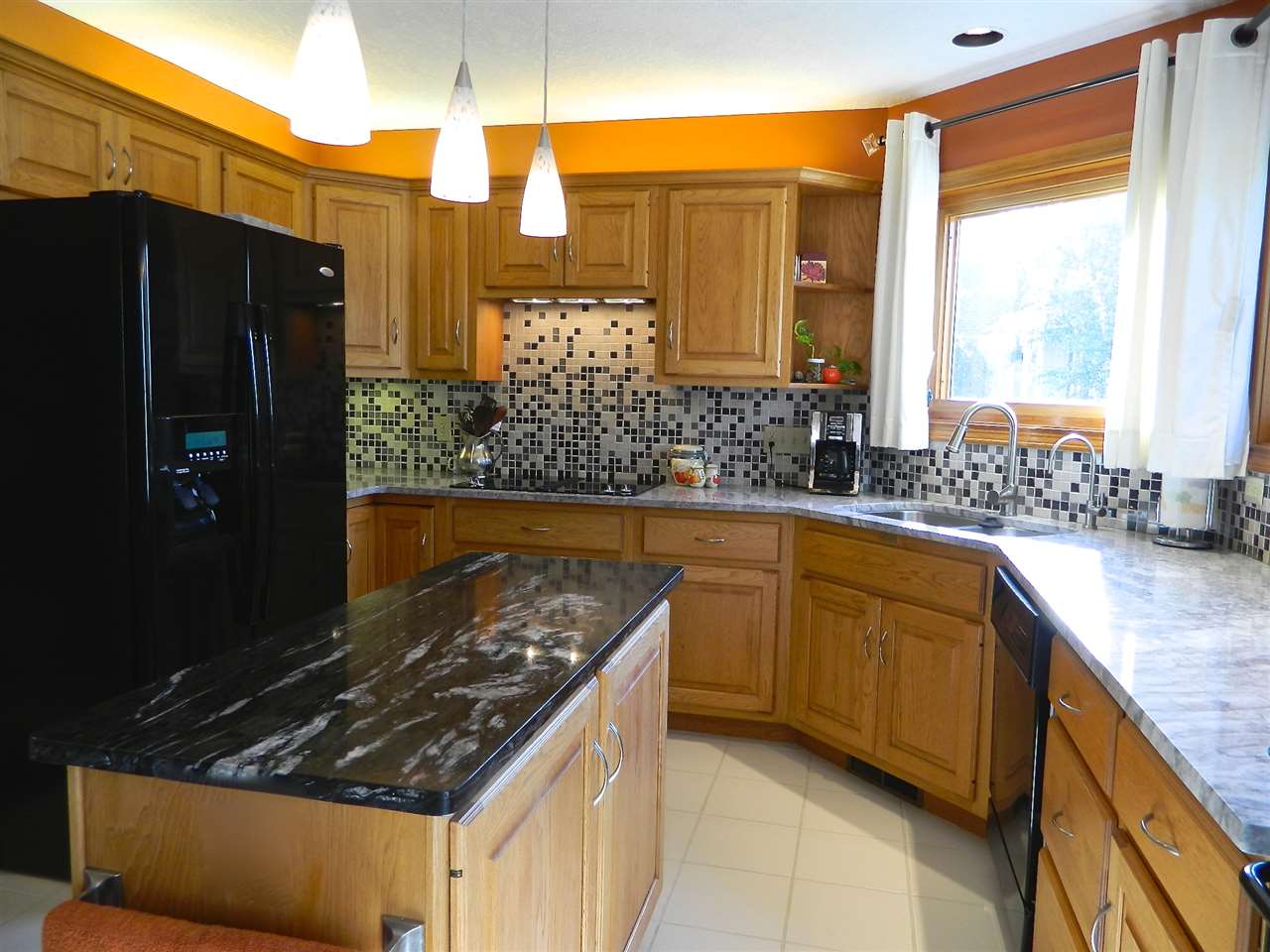 408 Estero Road Fort Wayne, IN 46845 - Photo 12 of 36 Gallery Image 12