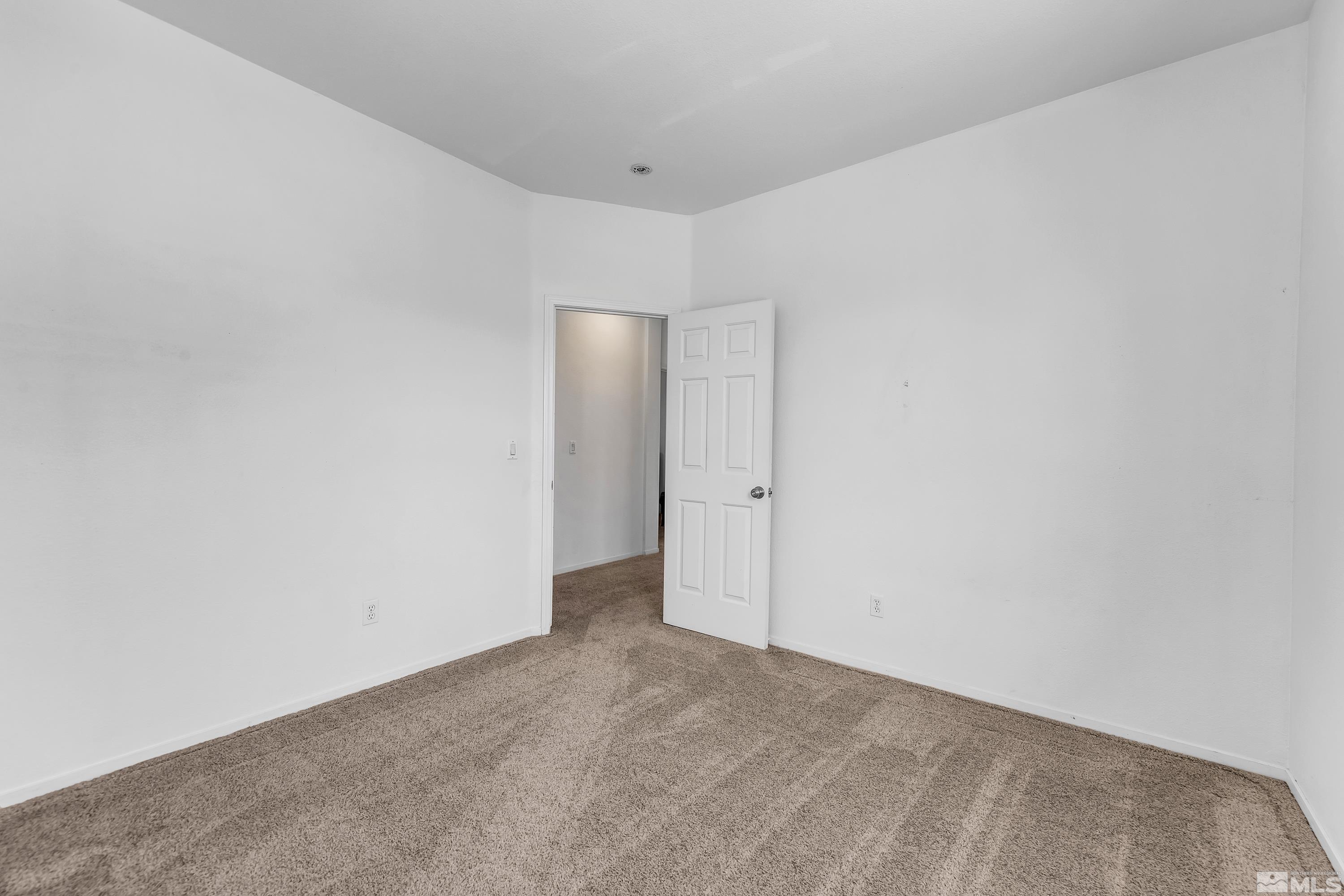 1167 Tule Drive Reno, NV 89521 - Photo 25 of 33 Photo 25