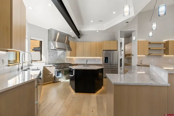 $3,200,000 | 884 Edgemont Highlands Drive, Durango, CO 81301