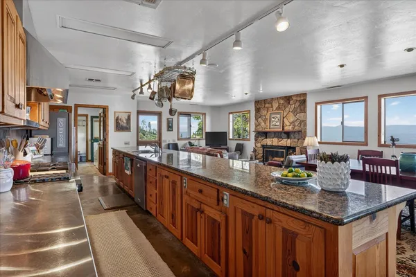 $750,000 | 5851 Mt Bullion Ridge Road, Mariposa, CA 95338