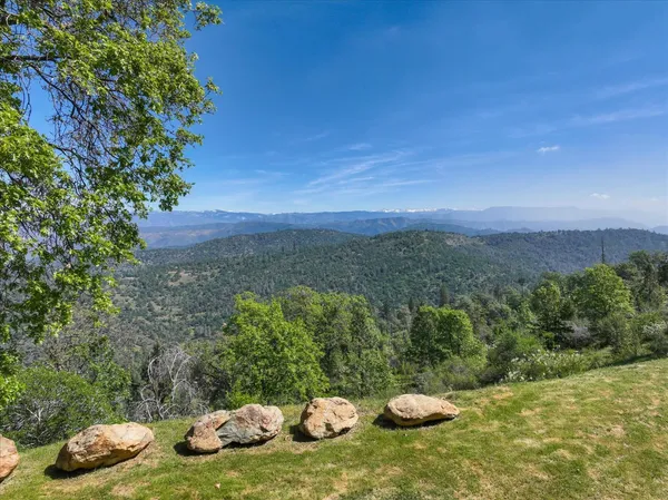 $750,000 | 5851 Mt Bullion Ridge Road, Mariposa, CA 95338
