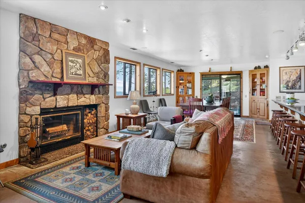 $750,000 | 5851 Mt Bullion Ridge Road, Mariposa, CA 95338