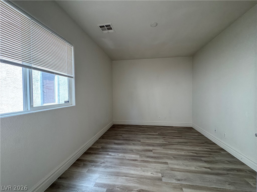 6470 Aether Street Las Vegas, NV 89148 - Photo 8 of 27