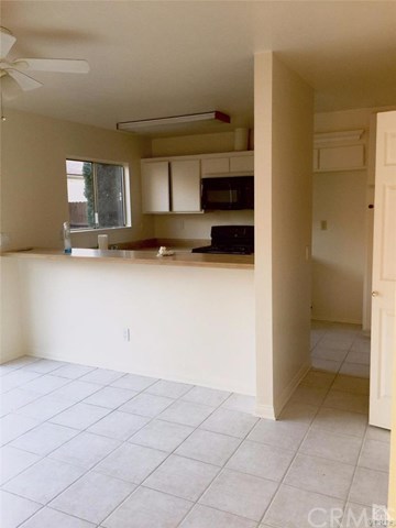 14860 B Reedley Street, Unit B Moorpark, CA 93021 - Photo 4 of 30 Gallery Image 4