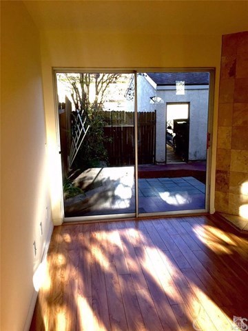 14860 B Reedley Street, Unit B Moorpark, CA 93021 - Photo 10 of 30 Gallery Image 10