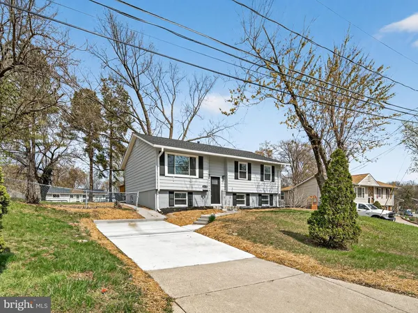 $479,900 | 8608 Girard Street, Hyattsville, MD 20785