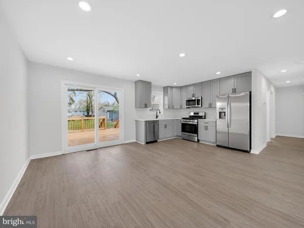 $479,900 | 8608 Girard Street, Hyattsville, MD 20785