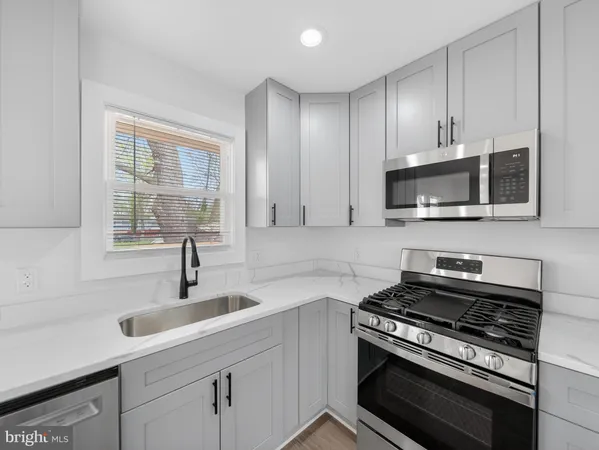 $479,900 | 8608 Girard Street, Hyattsville, MD 20785