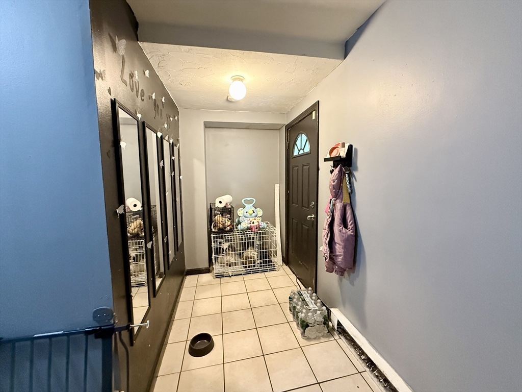 21 Mott Street Worcester, MA 01604 - Photo 17 of 30