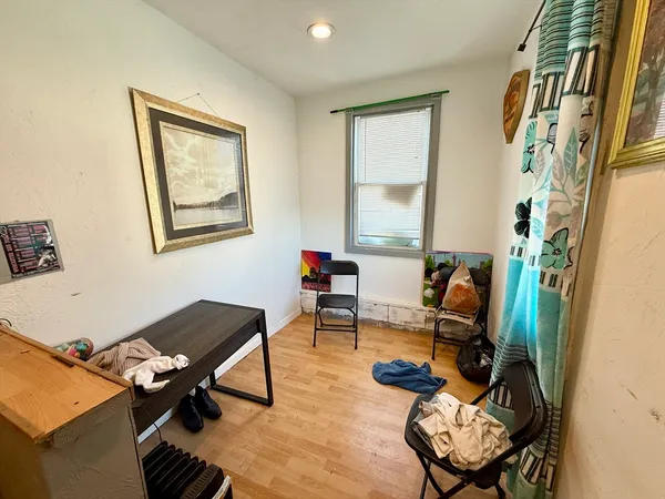 $379,000 | 21 Mott Street, Worcester, MA 01604