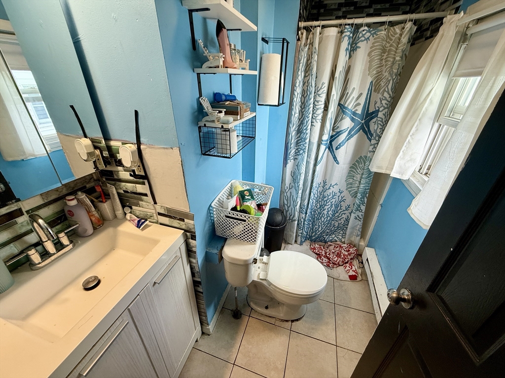 21 Mott Street Worcester, MA 01604 - Photo 23 of 30