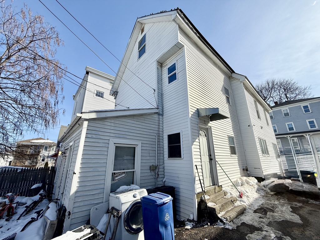 21 Mott Street Worcester, MA 01604 - Photo 29 of 30