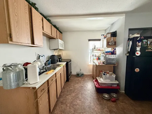 $379,000 | 21 Mott Street, Worcester, MA 01604