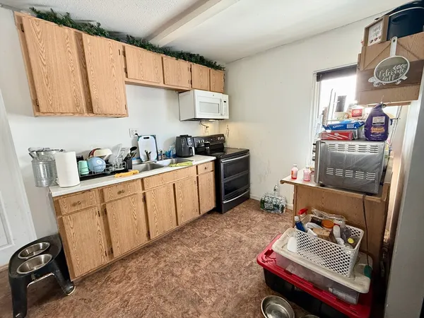 $379,000 | 21 Mott Street, Worcester, MA 01604