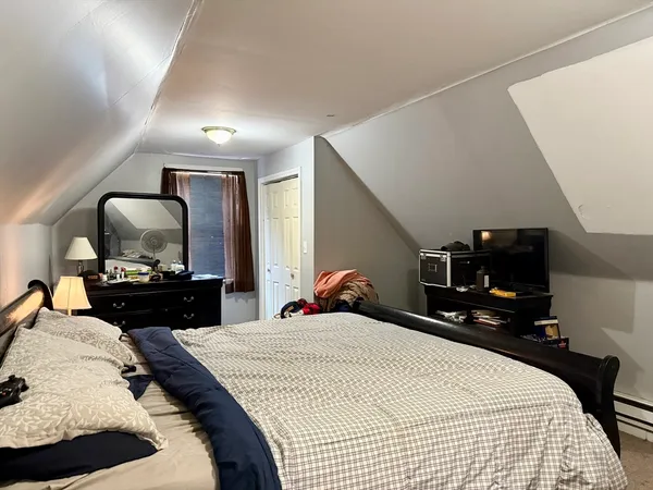 $379,000 | 21 Mott Street, Worcester, MA 01604