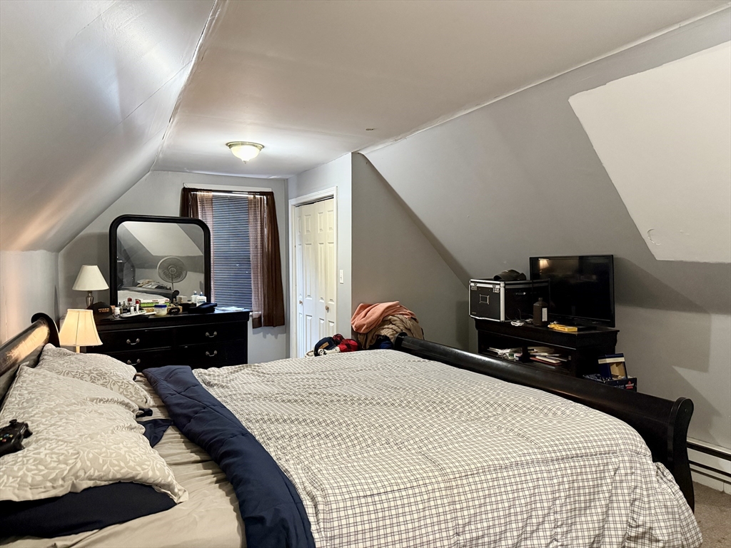 21 Mott Street Worcester, MA 01604 - Photo 10 of 30