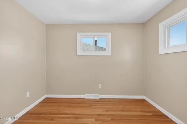 $2,500 | 614 Park Avenue, Albany, NY 12208