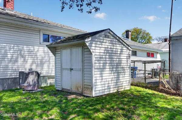 $2,500 | 614 Park Avenue, Albany, NY 12208