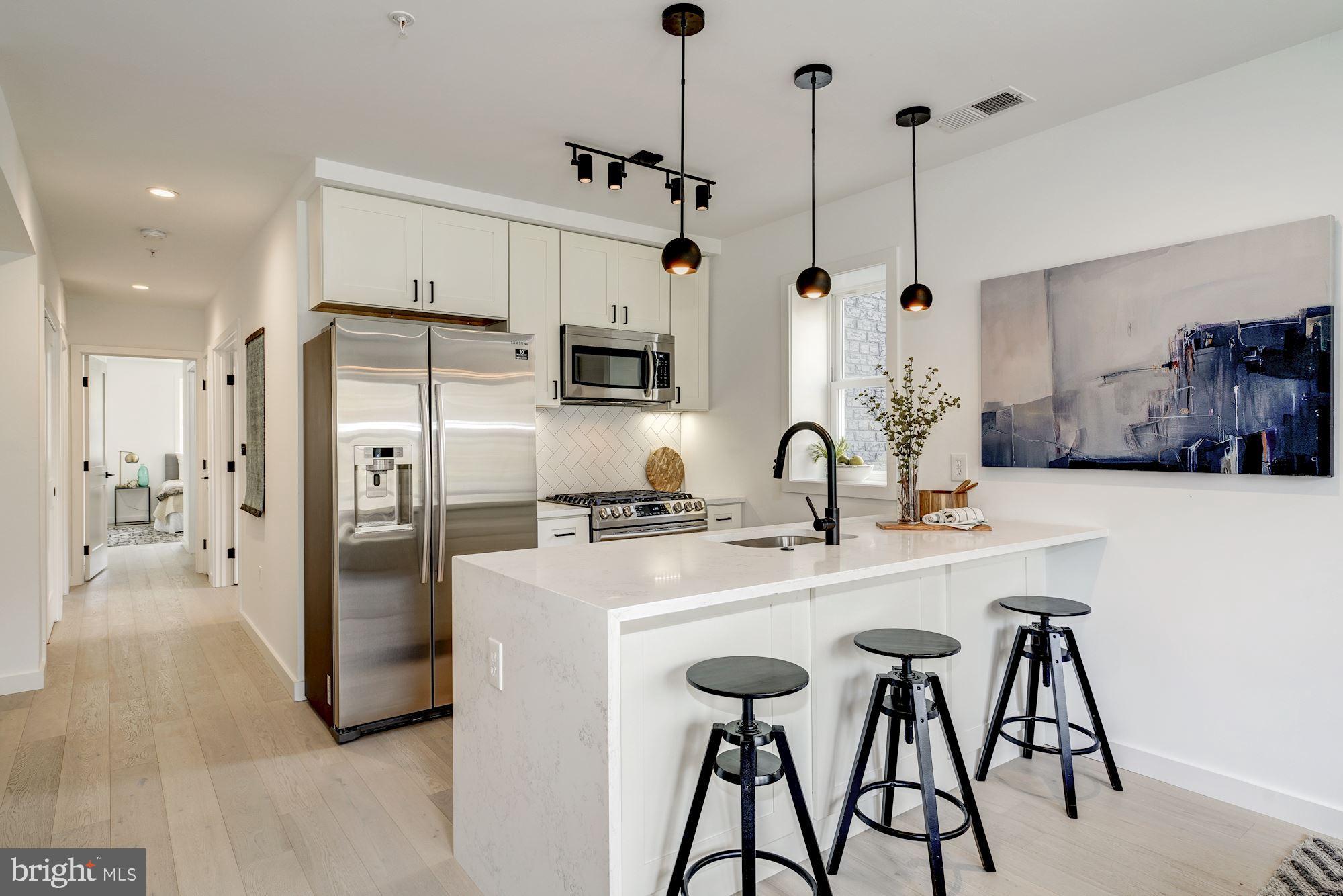 4816 3rd Street Northwest, Unit FOUR Washington, DC 20011 - Photo 5 of 17