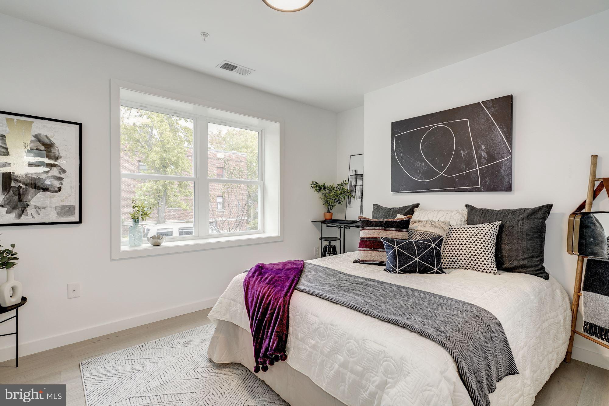 4816 3rd Street Northwest, Unit FOUR Washington, DC 20011 - Photo 8 of 17