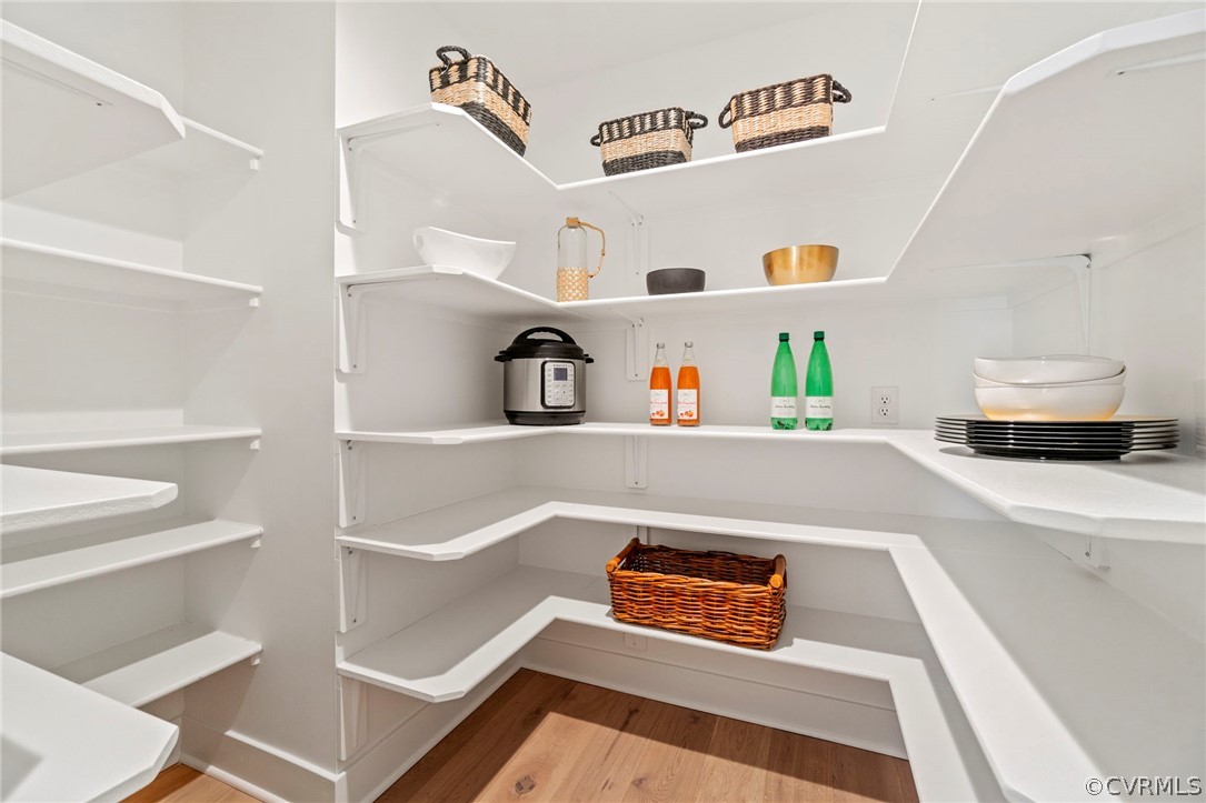 200 North Ridge Road Henrico, VA 23229 - Photo 15 of 48 a hallway with a view of kitchen
