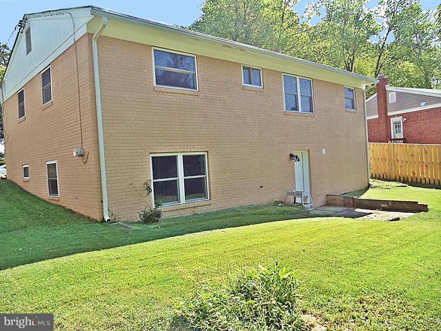12904 Neola Road Silver Spring, MD 20906 - Photo 23 of 30 BEAUTIFUL PRIVATE BACK-YARD ! w/PATIO